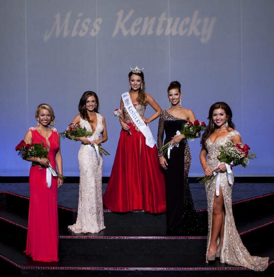2013crowning6.jpg